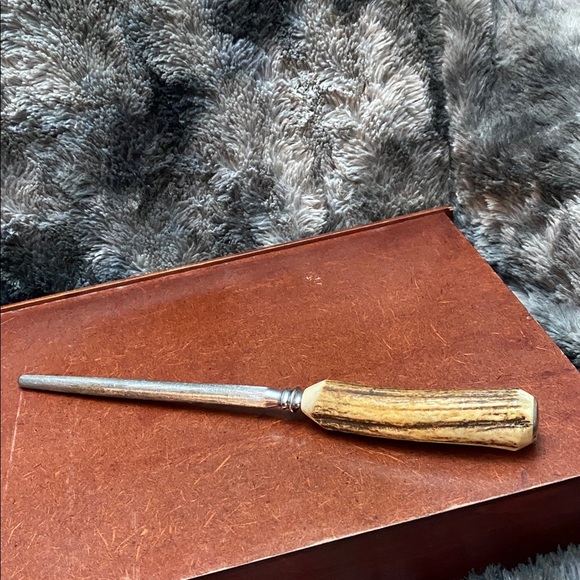 Sheffield England Stainless Steel
Carving Set Carving Set - Picture 5 of 16